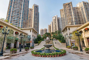 深圳市罗湖区淘金山湖景花园二期B区成交价：580.2万，市场价：770万